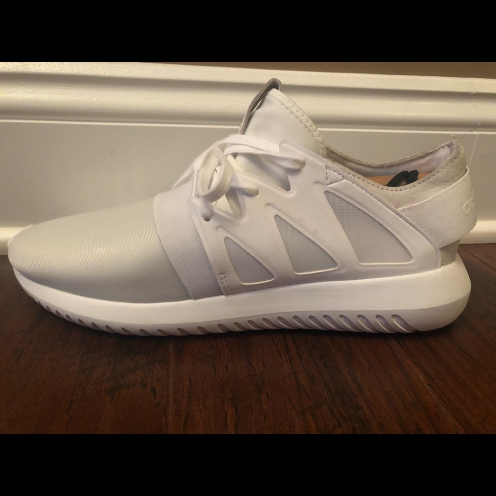 white adidas tubular womens size 9